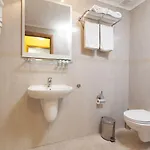 特尔里尼酒店 3*