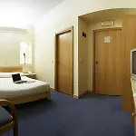 特尔里尼酒店 3* 塞萨洛尼基