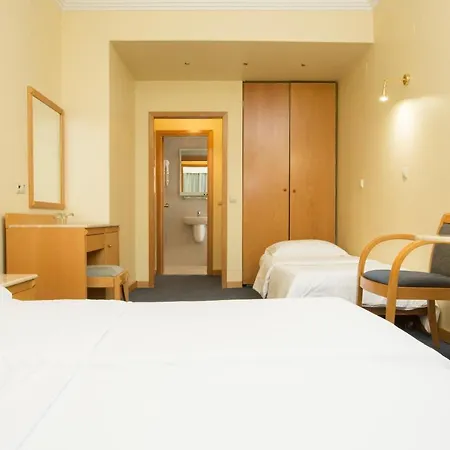 Telioni Hotel 3*