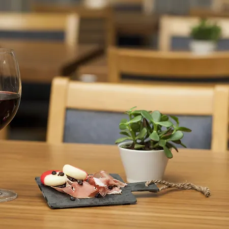 酒店 特尔里尼酒店 塞萨洛尼基